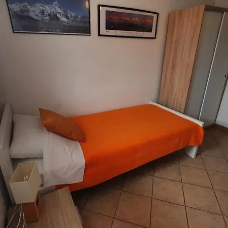 La Perla Bed and Breakfast