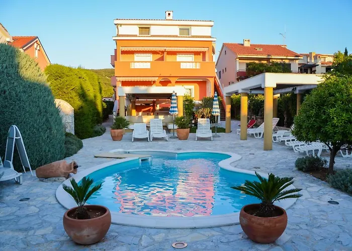 La Perla 2 Bed and breakfast Punat