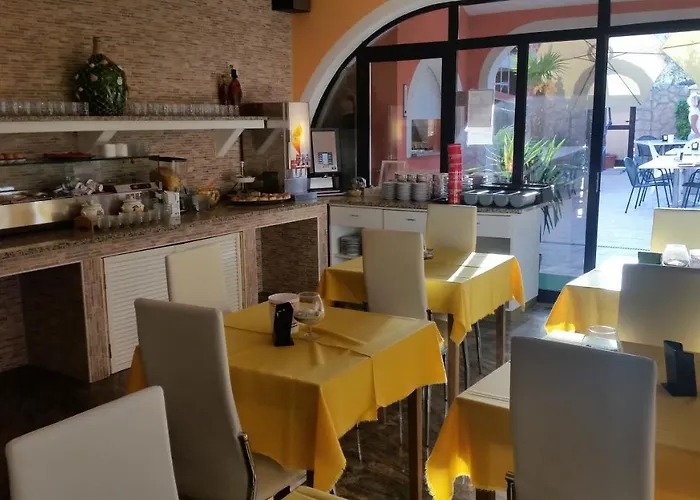 La Perla 2 Bed and breakfast