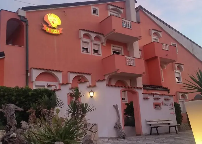 La Perla 2