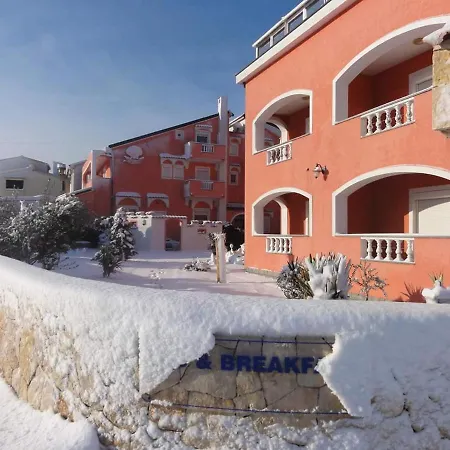 La Perla 2 Oda ve Kahvaltı